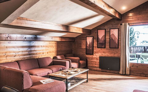 Accommodation:&nbsp;Le Hameau de la Sapinière 654.5