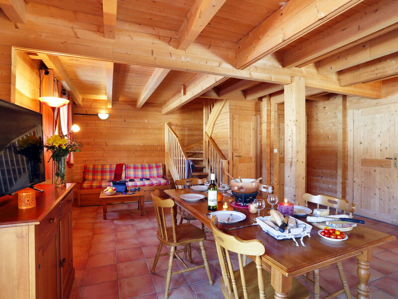 Accommodation:&nbsp;Bois de Champelle 602.2
