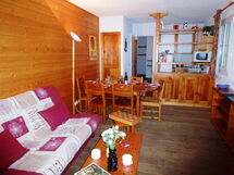 Accommodation:&nbsp;Valesium Home Intern. (Fla203) 630.4