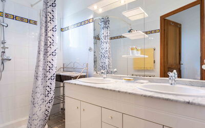 Accommodation:&nbsp;Les Vignes 603.1