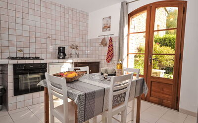 Accommodation:&nbsp;Le Platane 603.2