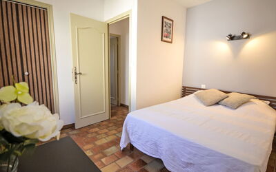 Accommodation:&nbsp;Le Real 603.1