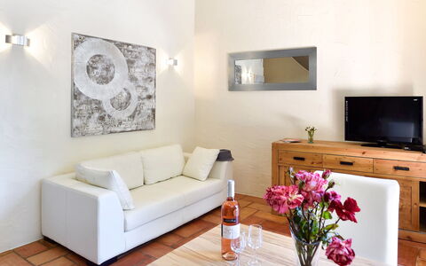 Accommodation:&nbsp;Les Garrigues De La Vallée Des Baux 614.1