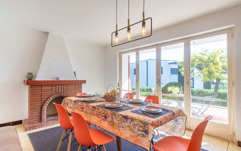 Les Issambres 655: Table, Furniture, Property, Chair, Wood, Window, Orange, Interior Design, Lighting, Kitchen
