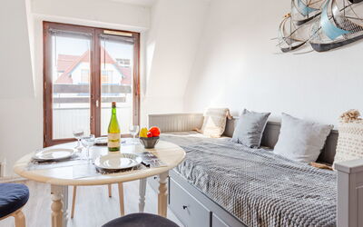 Accommodation:&nbsp;Le Grand Cap 40.15