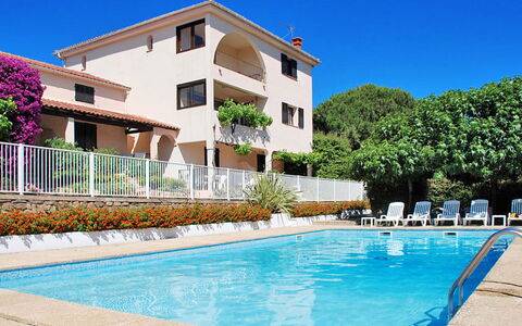 Propriano 629: Water, Plant, Sky, Building, Property, Blue, Window, Swimming Pool, Azure, Tree