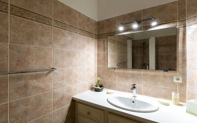 Accommodation:&nbsp;Marie Diane 629.4