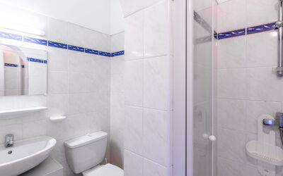 Accommodation:&nbsp;Marie Diane 629.4