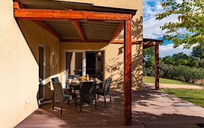 Accommodation:&nbsp;Residence Marina di Favone, T3, 4-6 Pers 603.2