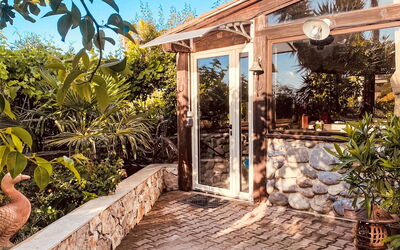 Posidonie 611.5: Architecture, Shade, Outdoor Structure, Chair, Garden, Pergola, Flowerpot, Awning, Landscaping, Outdoor Furniture