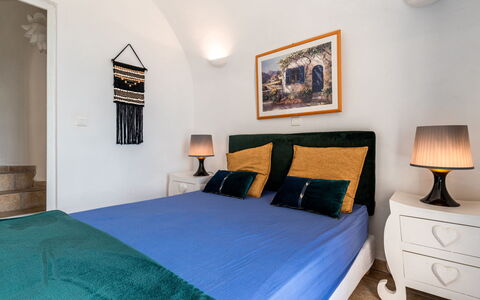 Casa Marcelli: Property, Furniture, Building, Picture Frame, Azure, Comfort, Wood, Textile, Interior Design, Floor