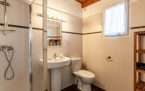 Sagone 602: Plumbing Fixture, Bathroom, Sink, Purple, Bathroom Sink, Building, Window, Interior Design, Tap, Floor