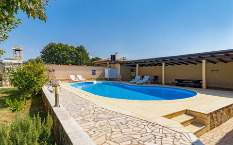 Dika: Water, Sky, Plant, Property, Building, Swimming Pool, Azure, Tree, Shade, Leisure
