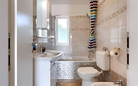Villa Comottin: Mirror, Tap, Sink, Plumbing Fixture, Property, Bathroom Sink, Building, Bathroom, Interior Design, Purple