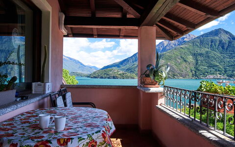Terrazzo Fiorito: Plant, Property, Sky, Azure, Table, Mountain, Shade, Building, Interior Design, Tree