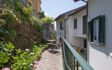 Gaia: Property, House, Building, Real Estate, Neighbourhood, Town, Residential Area, Home, Architecture, Apartment