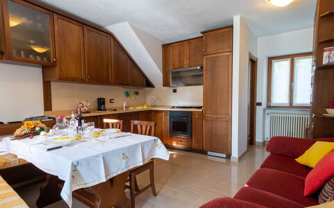 Rosa (Vna205): Table, Furniture, Cabinetry, Building, Kitchen, Wood, House, Interior Design, Flooring, Couch