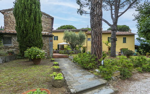 Monsummano Terme 604: Water, Sky, Plant, Property, Swimming Pool, Azure, Shade, Outdoor Furniture, Sunlounger, Tree