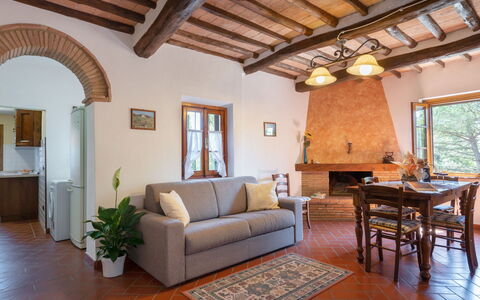 Il Sangiovese: Room, Property, Building, Living Room, Furniture, Interior Design, Ceiling, Home, Beam, House