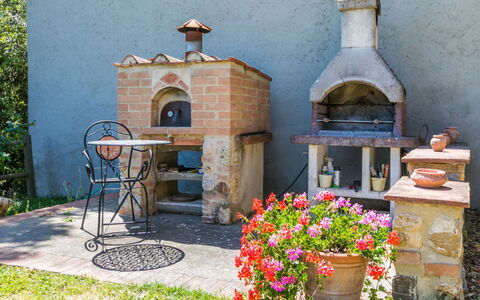 Borgo Antico: Flower, Plant, Property, Flowerpot, Houseplant, Building, House, Outdoor Furniture, Outdoor Table, Real Estate