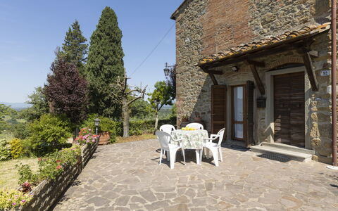 La Casina: Sky, Table, Furniture, Daytime, Property, Plant, Mountain, Azure, Chair, Nature