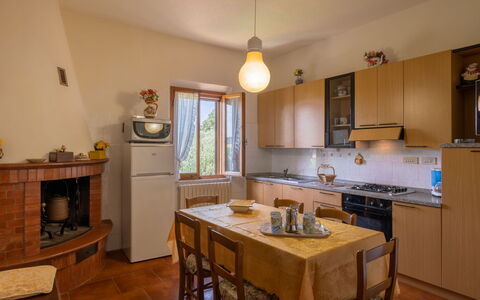 San Piero: Countertop, Cabinetry, Property, Sink, Furniture, Kitchen Sink, Table, Tap, Kitchen, Wood