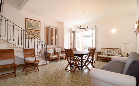 Accommodation:&nbsp;La Grande Musa 613.3