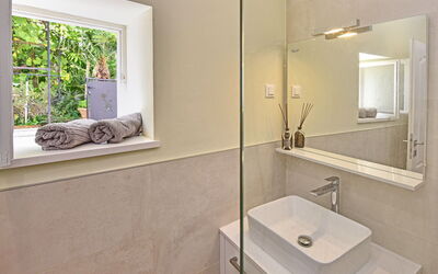 Accommodation:&nbsp;Glicinia 656.1
