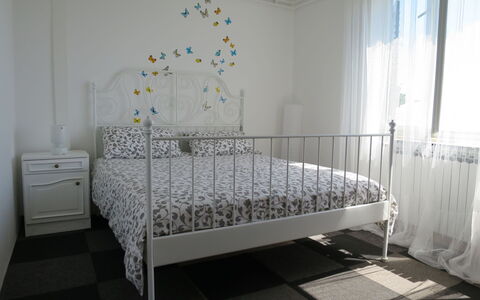 Mošćenička Draga 619: Bed, Furniture, Bedroom, Bedding, Interior Design, Floor, Bed Sheet, Flooring, Linens, Room
