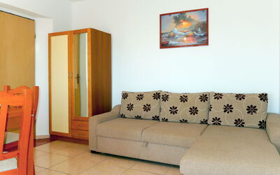 Accommodation:&nbsp;Mira 669.2
