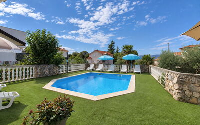 Accommodation:&nbsp;Mira 669.1