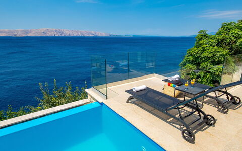 Senj 629: Water, Sky, Property, Cloud, Building, Blue, Azure, Outdoor Furniture, Seaside Resort, Swimming Pool