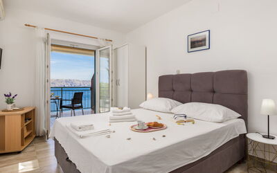 Accommodation:&nbsp;Marina 629.1