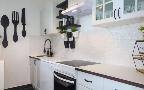 Rab Rab 605: Cabinetry, Countertop, Property, Furniture, White, Black, Kitchen, Lighting, Interior Design, Building