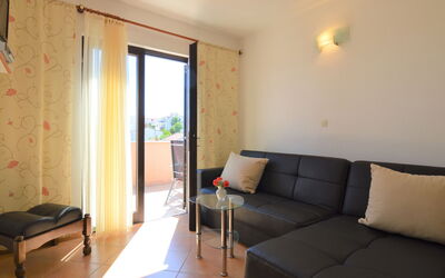 Accommodation:&nbsp;Viktor 667.2
