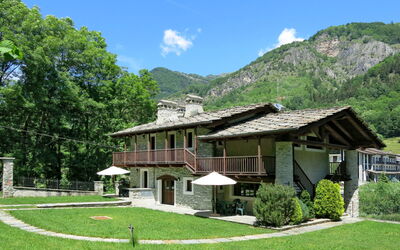 Accommodation:&nbsp;Casa del Ponte 602.3