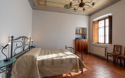 Accommodation:&nbsp;Girasole 607.3