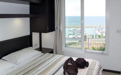 Accommodation:&nbsp;Bouganvilla (Slr402) 640.3