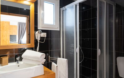Accommodation:&nbsp;Mandorlo (Slr401) 640.2