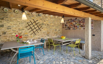 Accommodation:&nbsp;Giovanni (Dol116) 662.2