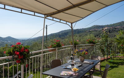 Accommodation:&nbsp;Villa Paradiso (Dol191) 664.2