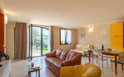 Freedom (Imp520) 634.2: Room, Furniture, Property, Living Room, Building, Interior Design, Floor, House, Yellow, Suite