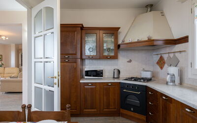 Accommodation:&nbsp;Primavera (Pgi130) 620.1