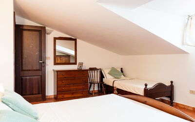 Accommodation:&nbsp;La Colombera 624.6