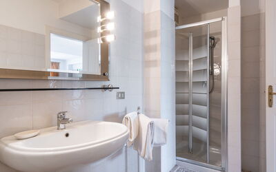 Accommodation:&nbsp;Alberto B 626.2