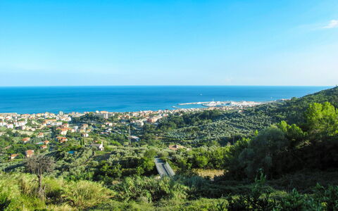 Pietra Ligure 612: Sky, Water, Cloud, Plant, Plant Community, Ecoregion, Azure, Natural Landscape, Sunlight, Land Lot