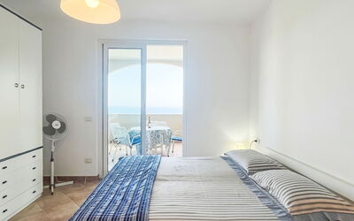 Accommodation:&nbsp;Bianca (Ptl200) 612.1