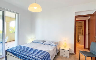 Accommodation:&nbsp;Bianca (Ptl200) 612.1
