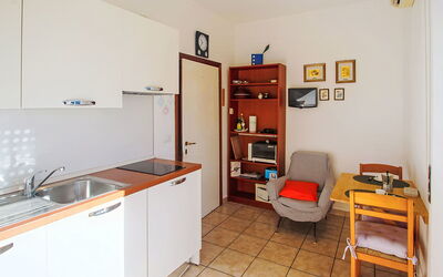 Euroville 633.2: Furniture, Major Appliance, Interior Design, Kitchen Appliance, Wood, Flooring, Kitchen, Floor, Room, Cabinetry