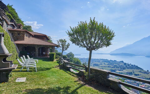 Dongo 652: Plant, Sky, Cloud, Natural Landscape, Building, Mountain, Wood, Land Lot, Tree, Grass